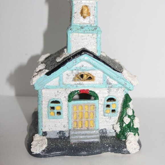 Christmas village church and DOES NOT come with lighted cord - Picture 1 of 8